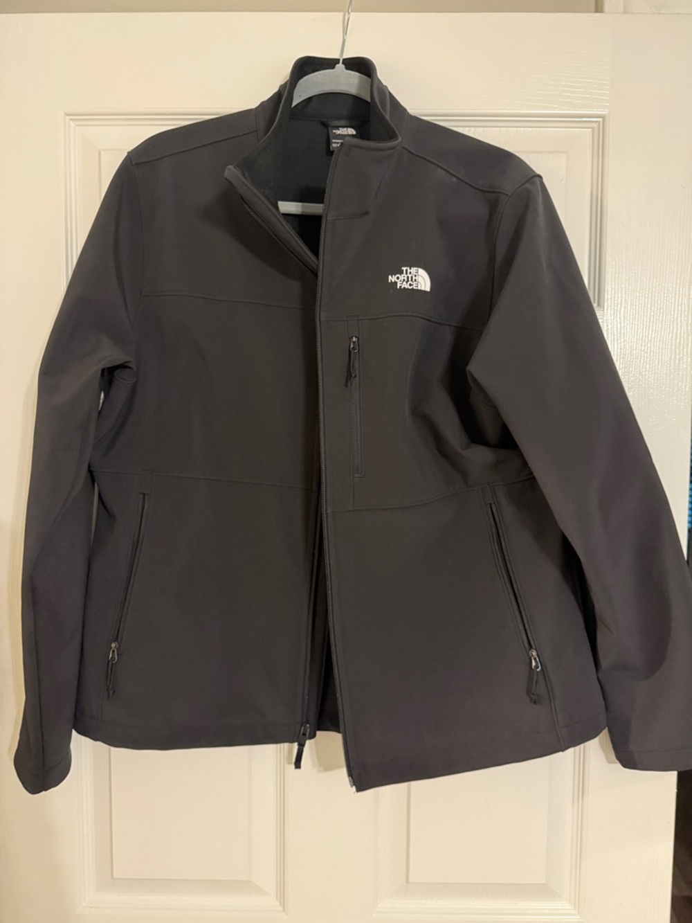 The North Face Black Women's Softshell Performance Jacket